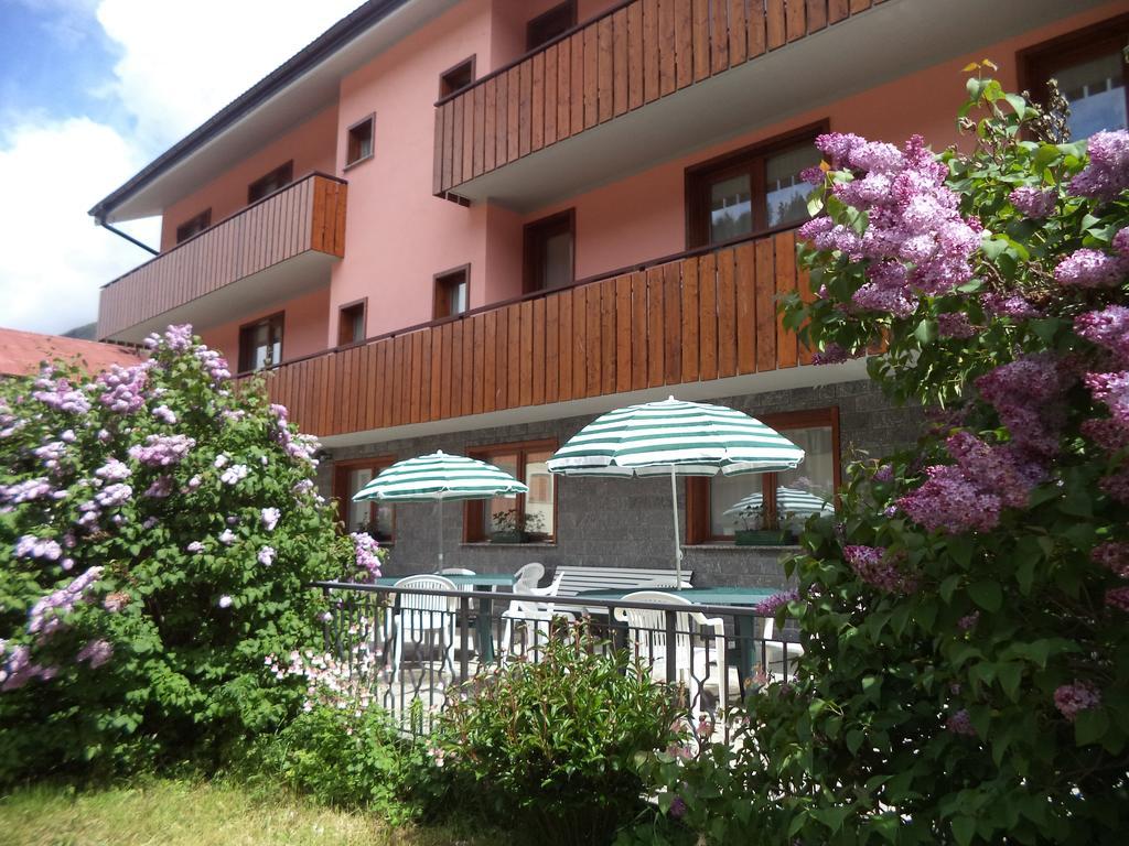 Residence Ables Valfurva Exterior foto